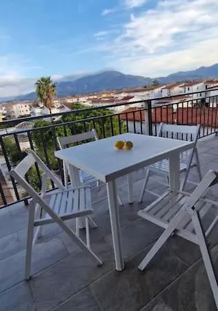 Bella Vista Coastal Retreat - 5 Minutes From The Sea