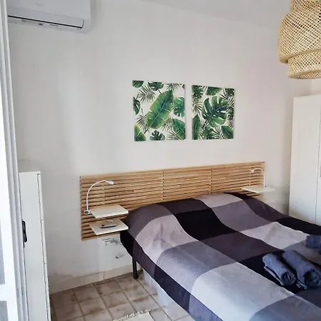 Bella Vista Coastal Retreat - 5 Minutes From The Sea *