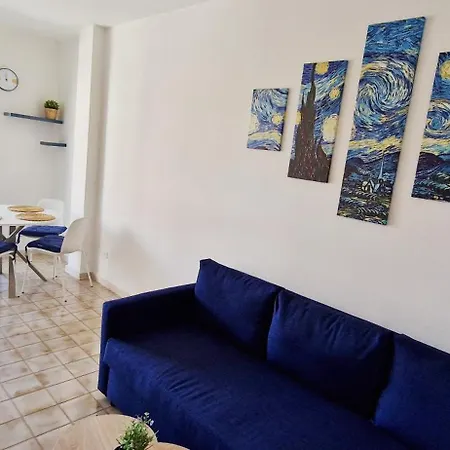 Bella Vista Coastal Retreat - 5 Minutes From The Sea Apartment